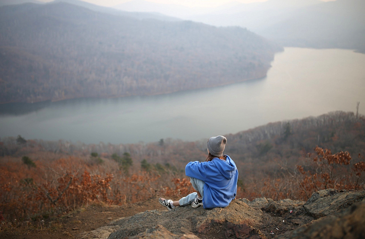 Снять ролик о путешествии по Приморью и получить 3 миллиона рублей могут школьники края, сообщает www.primorsky.ru.